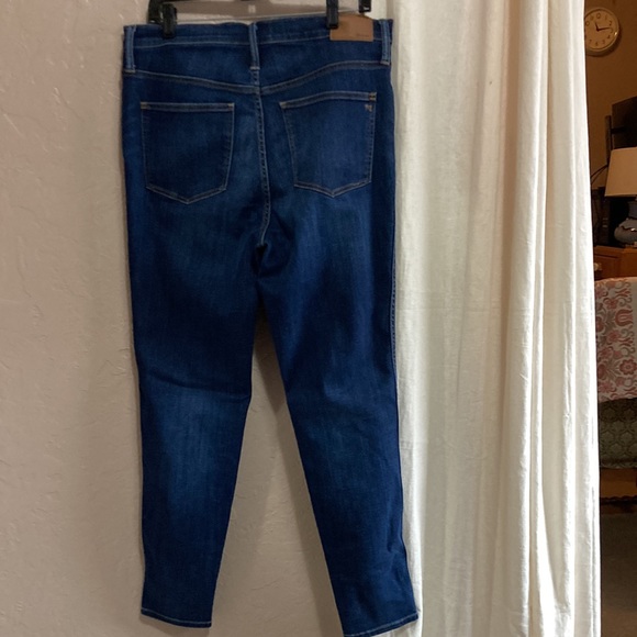 Madewell high-rise skinny jeans - Picture 3 of 10